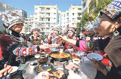 同心共绘幸福画卷 ——写在黔南布依族苗族自治州成立69周年之际