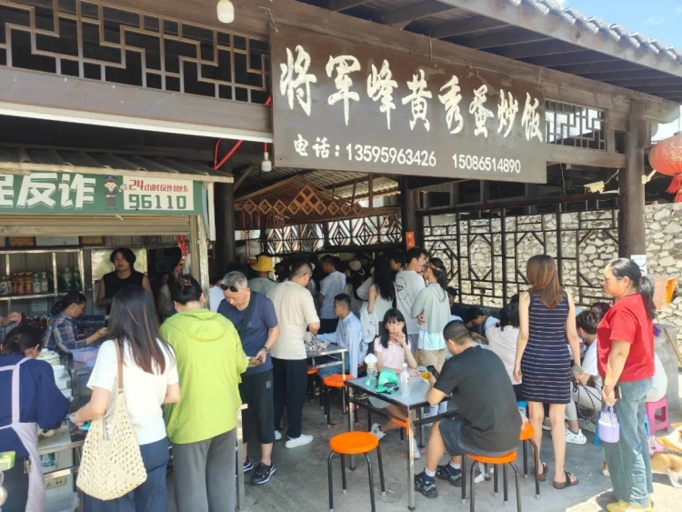 兴义万峰林：避暑游玩的清凉胜地