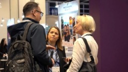 借港“出海” 黔景无限 贵州展馆首秀香港国际影视展引关注