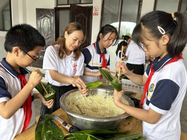 贵州天柱七小：德润校园护花开 多维赋能育新苗_fororder_17448812392856
