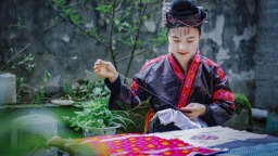 贵州“锦绣计划” ：一根绣花针绣出50万妇女的致富路