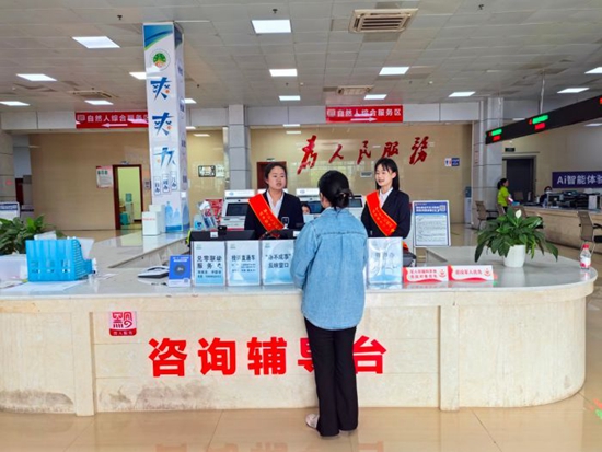 贵阳修文：广开言路听民声 解忧纾困暖民心_fororder_修文2