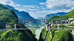 贵州桥梁闪耀世界舞台！乌蒙山大桥斩获桥梁界的“诺贝尔奖”