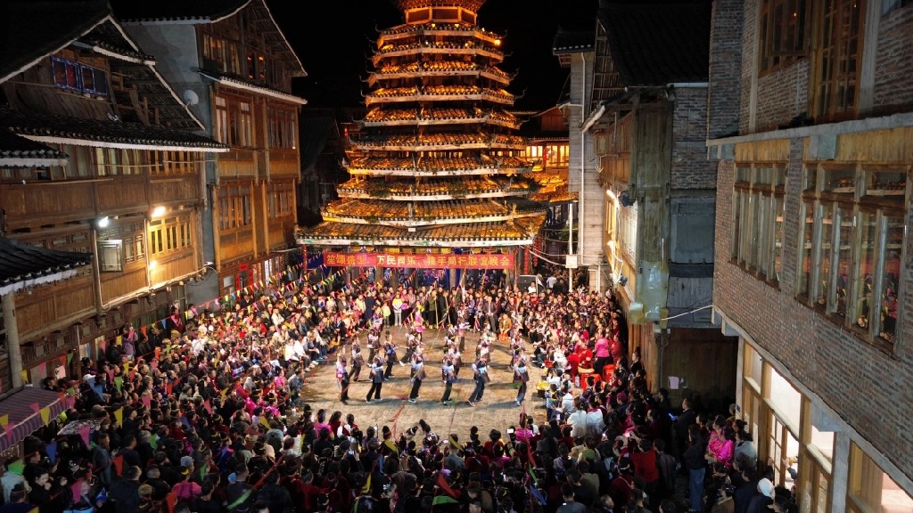 肇兴侗寨美如画_fororder_dD0xNzczODk2MjIyX3I9MjNkOWQ0NzRfdz0xMDgwX3E9MTAwX2U9SlBH