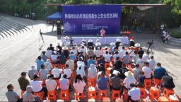 贵州省黔南州2025年渔业船舶水上安全应急演练在罗甸举行