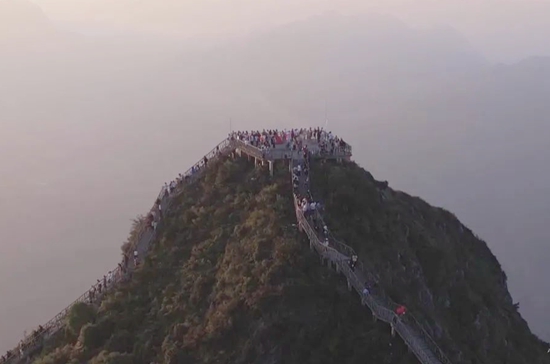 贵州六枝牂牁江景区：山水运动引客来 激活旅游新业态_fororder_640 (2)