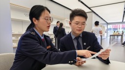 贵州仁怀：政务服务进商圈  “政策找人”促消费