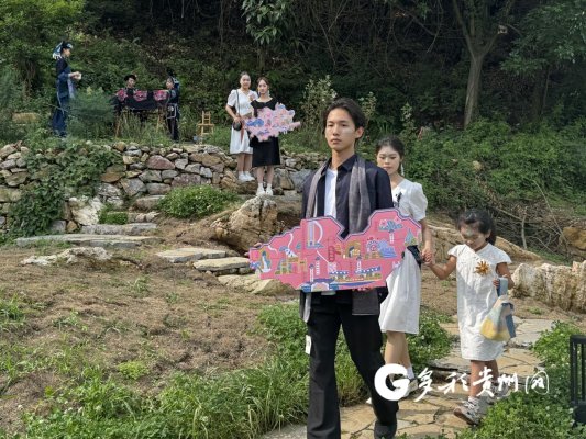 13年绣出“她力量” 贵州省“锦绣计划”地图发布_fororder_2222