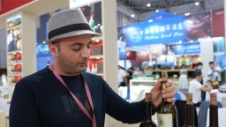 共品美酒  国际精品馆成贵阳“醉”美会客厅