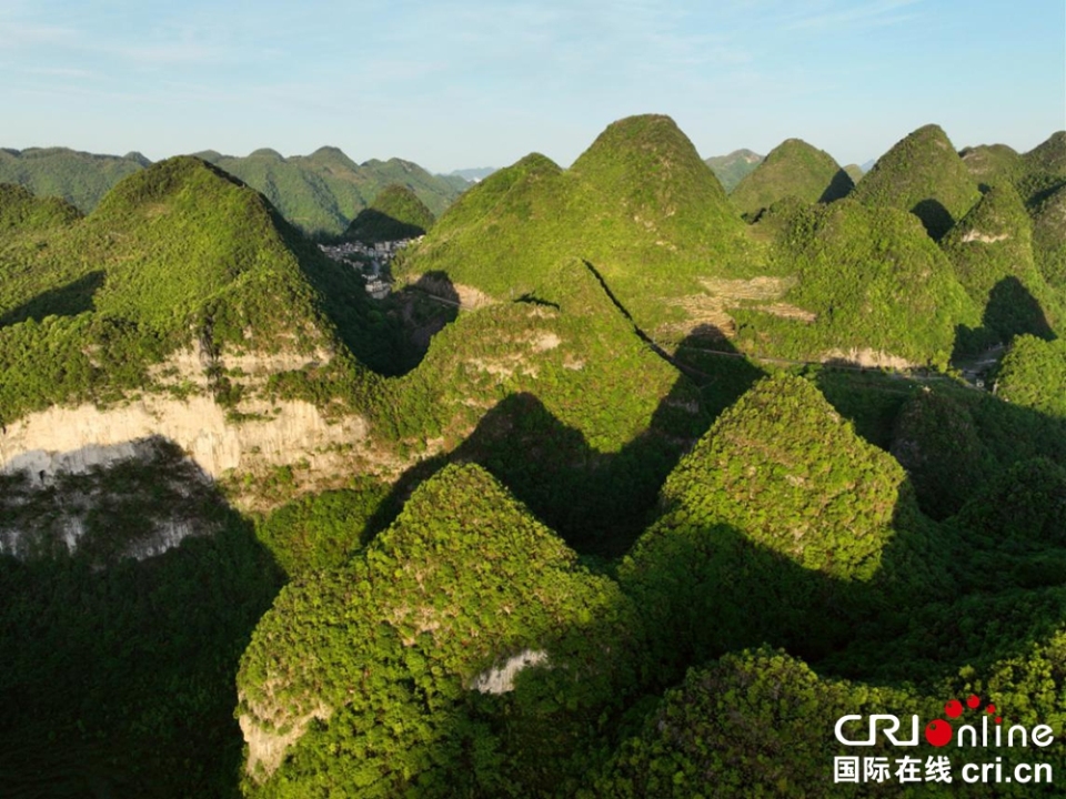 贵州六枝播雨峰林：喀斯特地质美景_fororder_图片7