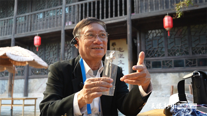“来贵州吧！为你千千万万次！”外籍媒体人这样推介贵州
