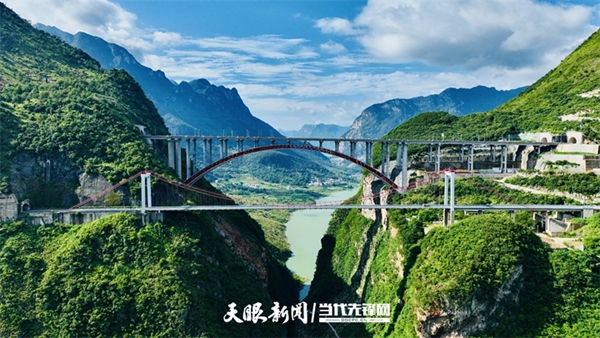 贵州桥梁闪耀世界舞台！乌蒙山大桥斩获桥梁界的“诺贝尔奖”_fororder_1