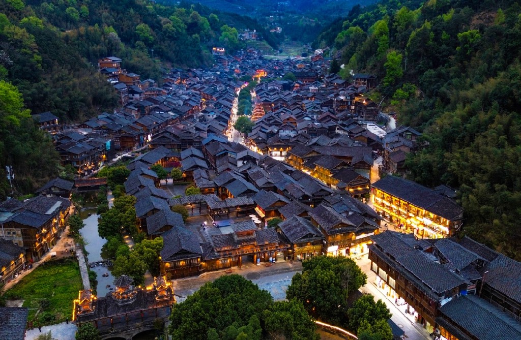 肇兴侗寨美如画_fororder_dD0xNzczODM0NDk4X3I9NTQ1ZGZhZjJfdz0xMDgwX3E9MTAwX2U9SlBH