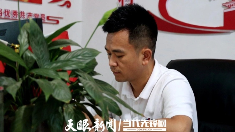 萤火微光 愿为其芒——驻村干部唐元熙人物素描