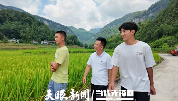 萤火微光 愿为其芒 ——驻村干部唐元熙人物素描（二）