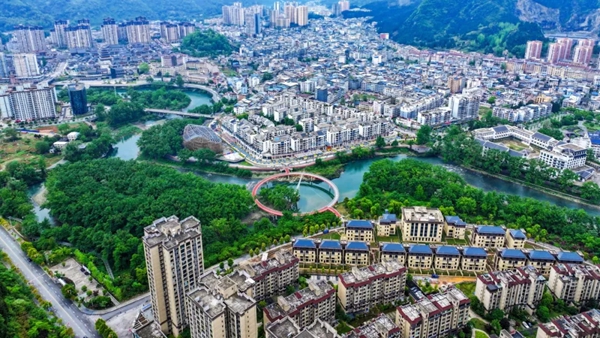 贵州江口:“绿水青山”孕育工业高质量发展新图景 贵州江口:“绿水青山”孕育工业高质量发展新图景_fororder_111