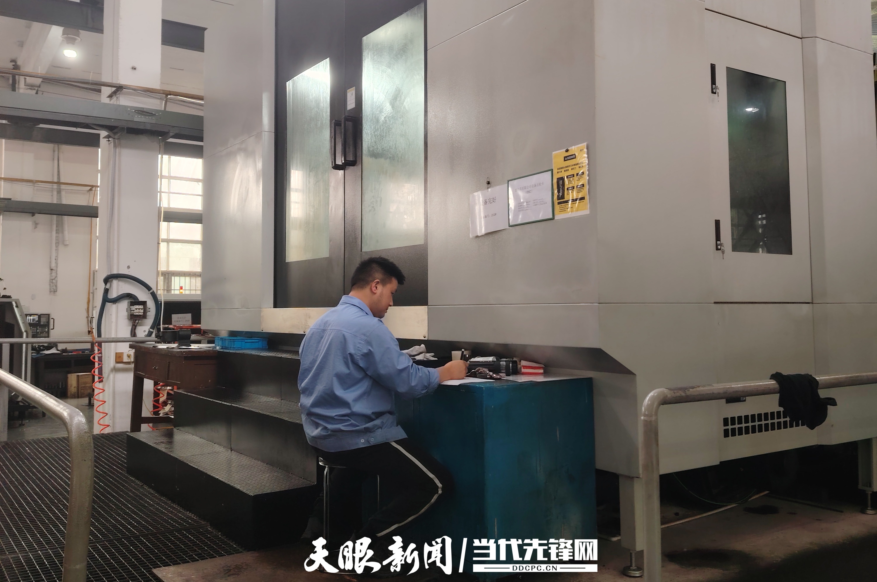 做强“飞起来的贵州造”｜“工业大县”调研行之安顺平坝区_fororder_6