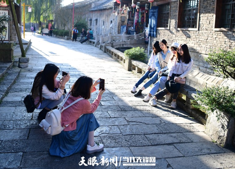 来多彩贵州 探索多样旅行体验