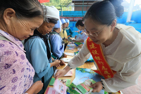 2025年中国妇女发展基金会“母亲健康快车”探访活动走进贵州_fororder_图片2