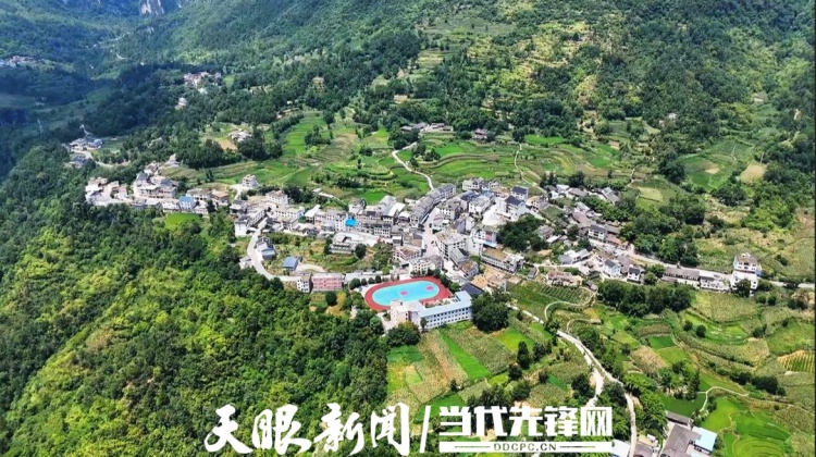 萤火微光 愿为其芒 ——驻村干部唐元熙人物素描（二）