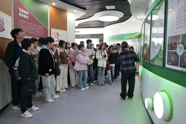 贵州大学学子走进初好公司:一场关于初心、创新与成长的深度对话 贵州大学学子走进初好公司:一场关于初心、创新与成长的深度对话_fororder_2