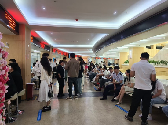 贵州盘州：“新环扣心·爱履长誓”520集卡公益活动收官_fororder_微信图片_20250521091158