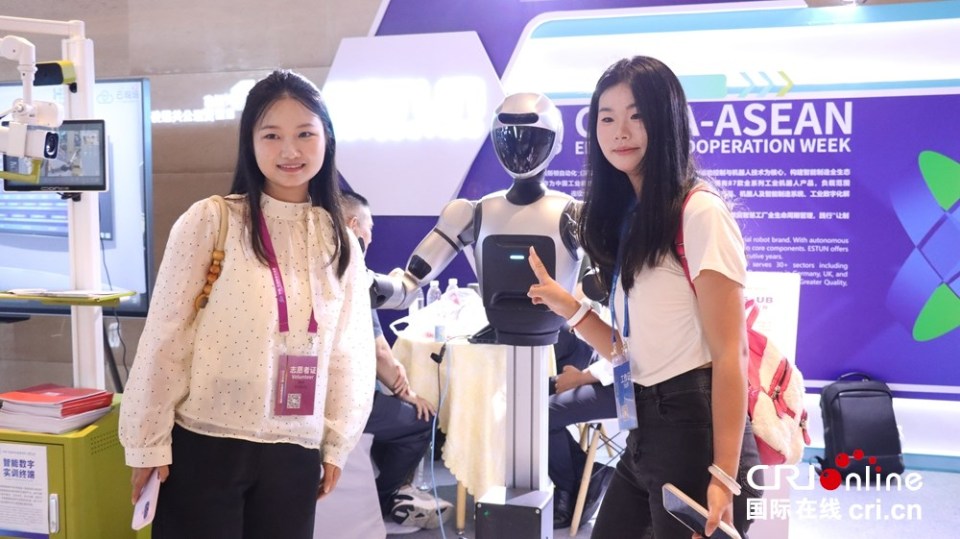 一分钟、一组图带你回顾2025中国—东盟教育交流周精彩瞬间_fororder_微信图片_20250728002206