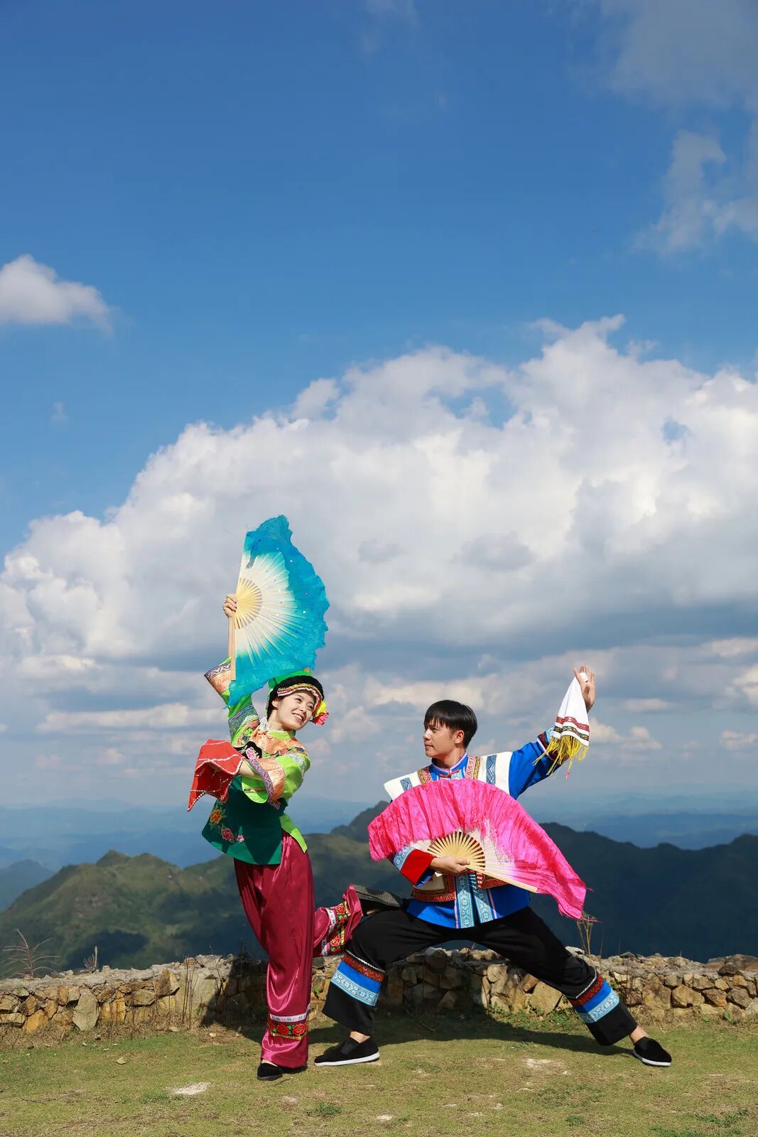 山水清欢，秋韵黔南丨这场文旅发布会，带你解锁秋日独山新玩法