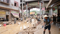 镇榕同心 共克时艰 镇远救援队助力榕江灾后重建