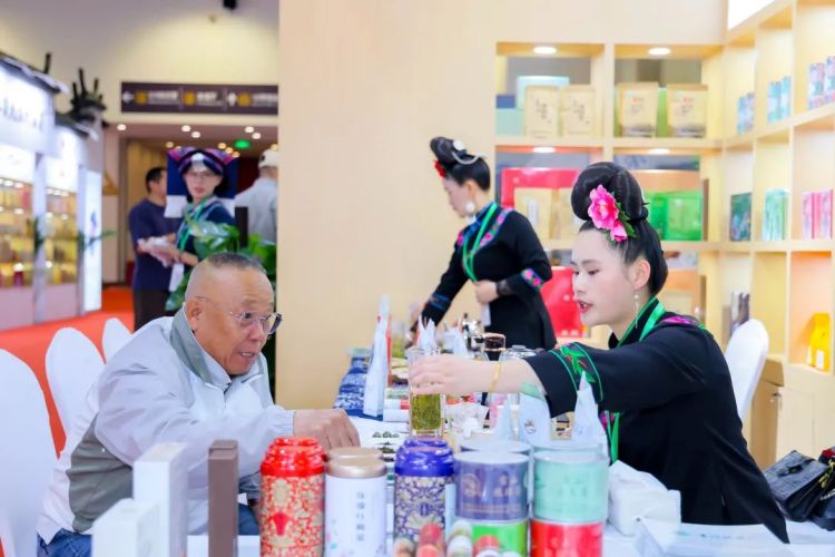 意向订单突破6800万元！贵州绿茶“闪耀”2025北京国际茶业展