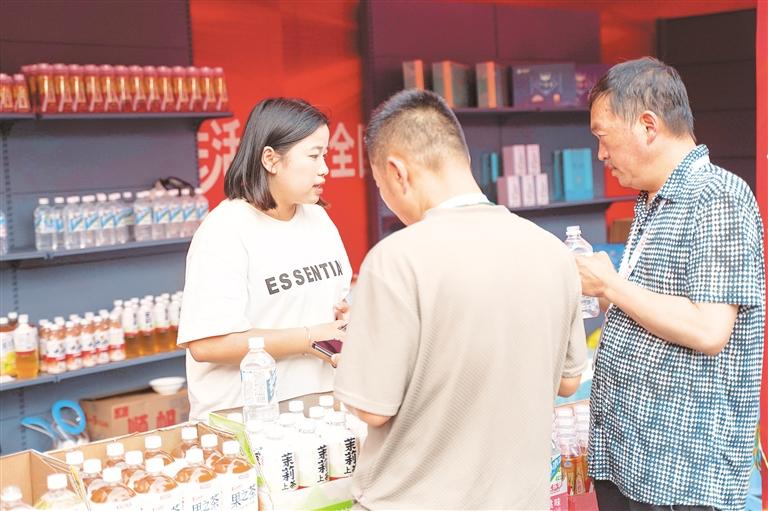 线上线下联动助力“黔货出山” “梦润全国乡村大市场”在遵义启动