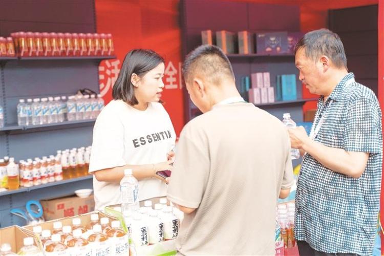 线上线下联动助力“黔货出山” “梦润全国乡村大市场”在遵义启动