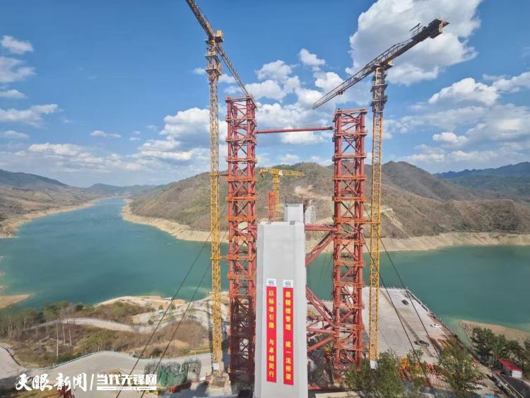 黄百铁路贵州段火力全开！赋能西部陆海新通道建设
