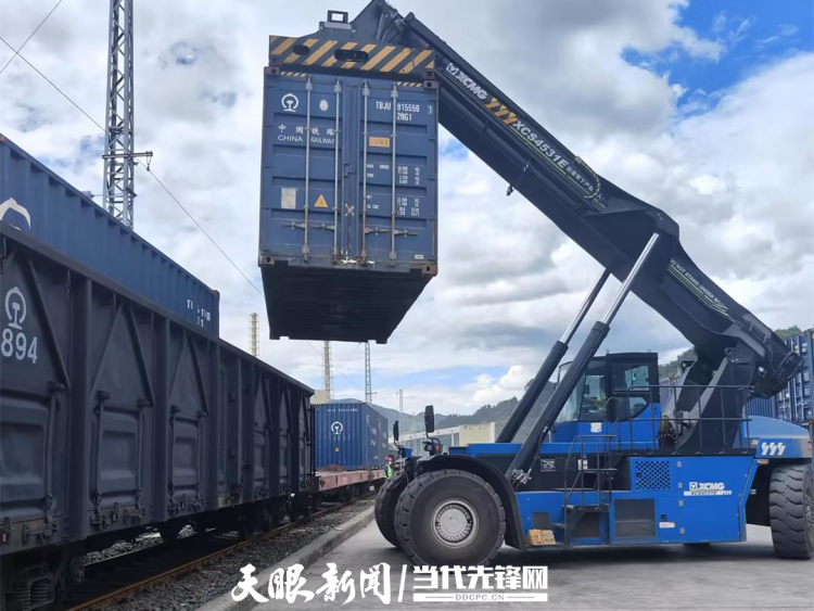 西部陆海新通道贵州行｜磷肥借势新通道 向南奔赴“山海约”