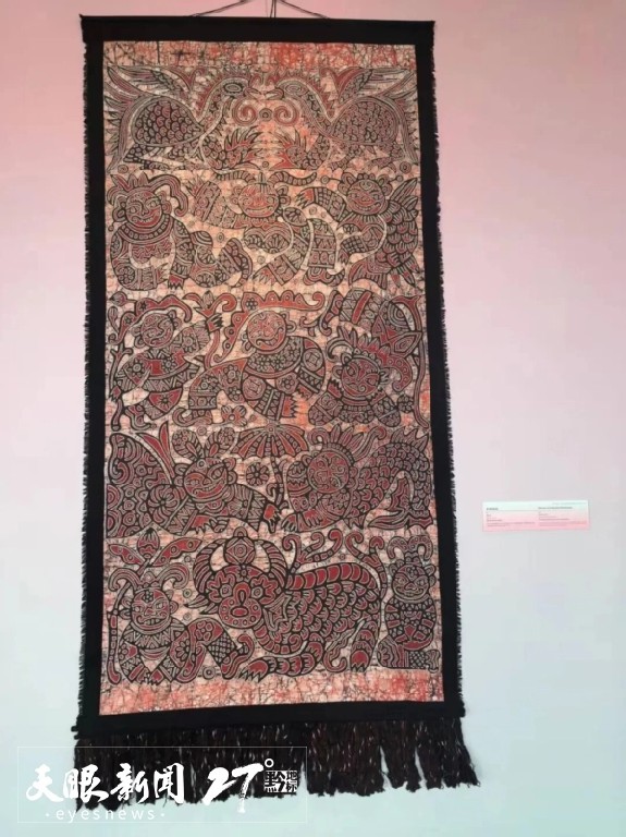 从贵州到世界妇女峰会 她们用传统文化表达自信 从贵州到世界妇女峰会 她们用传统文化表达自信_fororder_dD0xNzYxMDM4ODU2X3I9ZWM3MWE4NDdfdz01OTlfcT0xMDBfZT1qcGc=