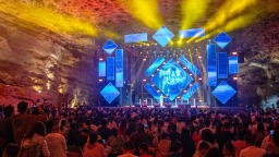 清风送客来 一台台好戏将避暑“凉资源”转化为文旅“热经济”