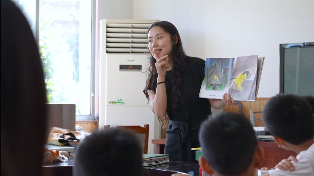 书香贵阳入乡村 农家书屋童趣多
