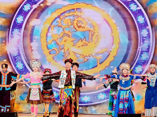 2025年亚洲皮划艇激流回旋锦标赛在贵州开赛 亚洲顶尖选手激战“世界级赛道”_fororder_图片4