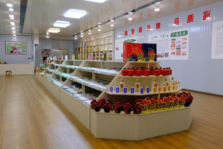“薯”你最棒！邮储银行精准滴灌助黔货出山