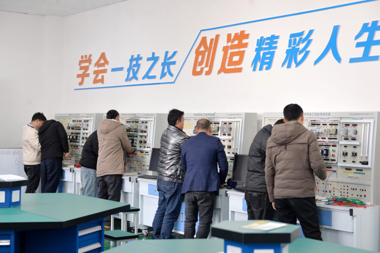 贵州就业培训联盟启航 点亮青年就业与产业发展之光_fororder_22