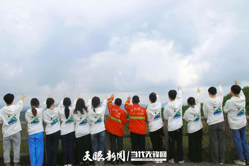 海纳青春志 雀起松涛声 &mdash;&mdash;贵州师院学子与文朝荣精神的时代对话