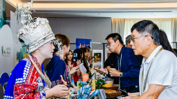 黔港携手共拓旅居与入境游市场｜旅居贵州国际推介会在香港举行