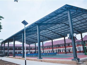 中企助力老挝中学焕新