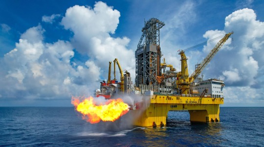 环海南岛海上气田群年产量首次突破千万吨油当量