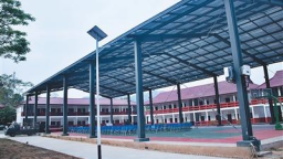 中企助力老挝中学焕新
