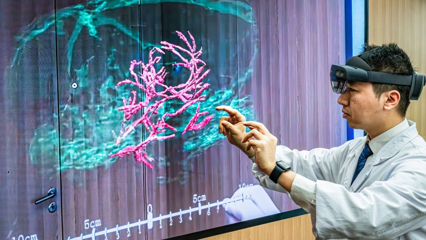 多因素催化　脑机接口产业发展迎跃迁