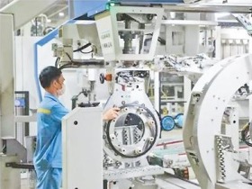 中国和东盟加快建设一体化大市场