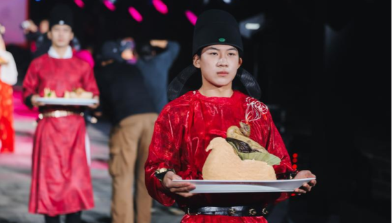 长城夜宴解锁“中国味道”：中华土鸡的文化传承与产业创新