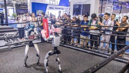 探馆2025世界智能产业博览会