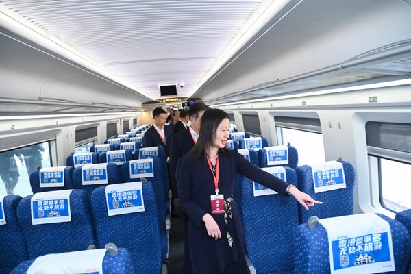 驻粤办推"香港盛事活动专列" 向大湾区内地9市宣传香港